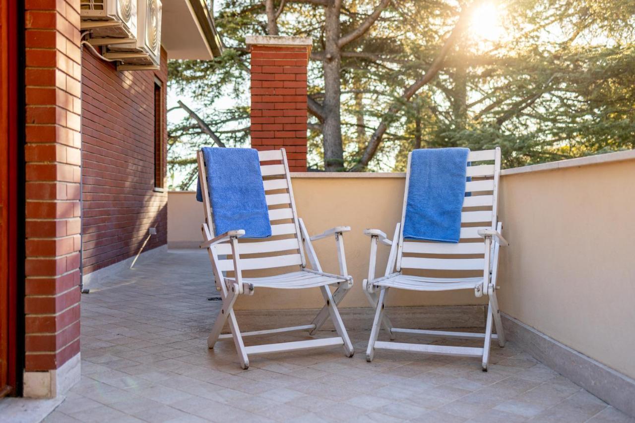 Ferienwohnung Portosole Attic - With Terrace And Private Parking Sanremo Exterior foto